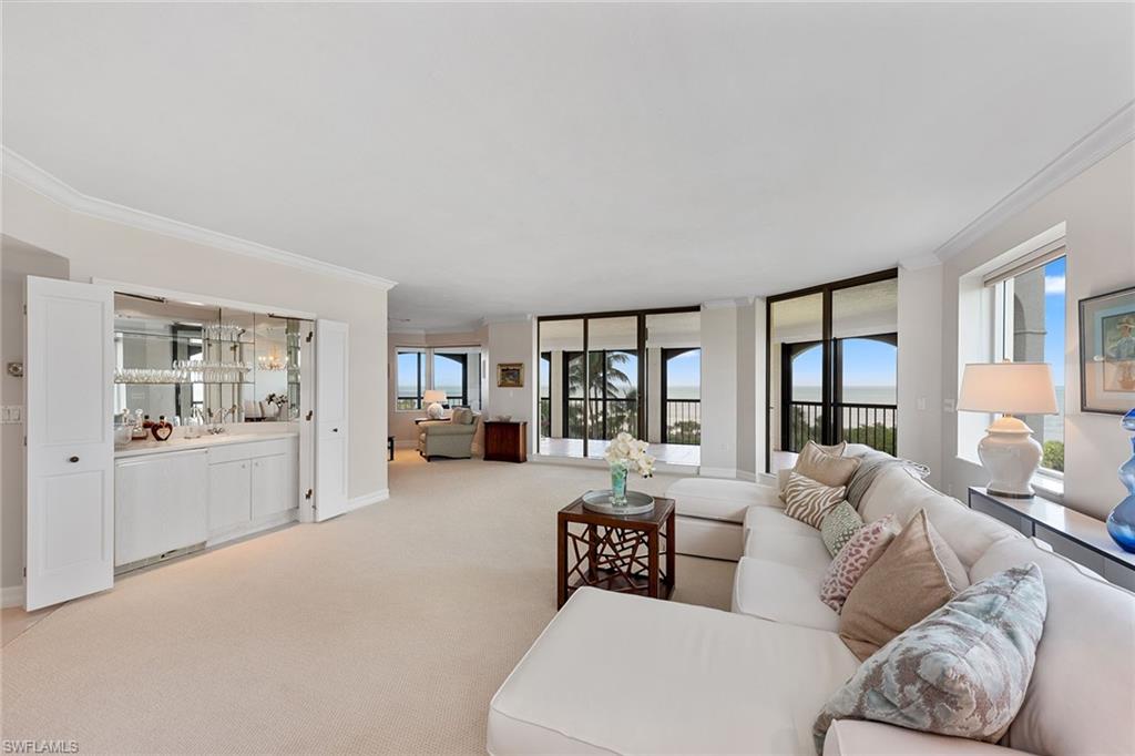 CARLYSLE AT BAY COLONY - Residential