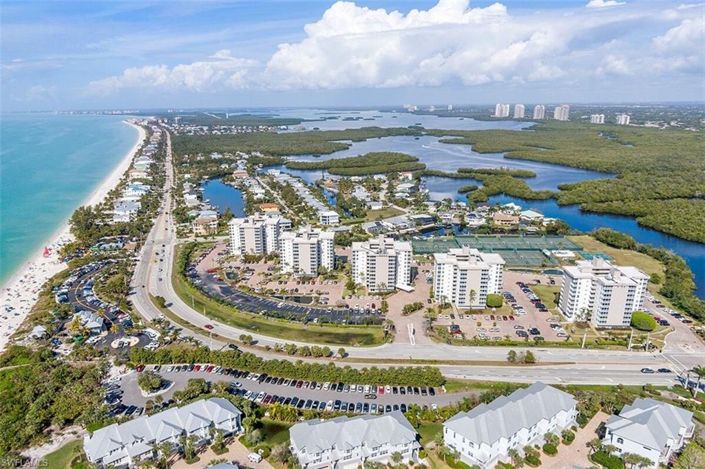 BEACH AND TENNIS CLUB - Residential