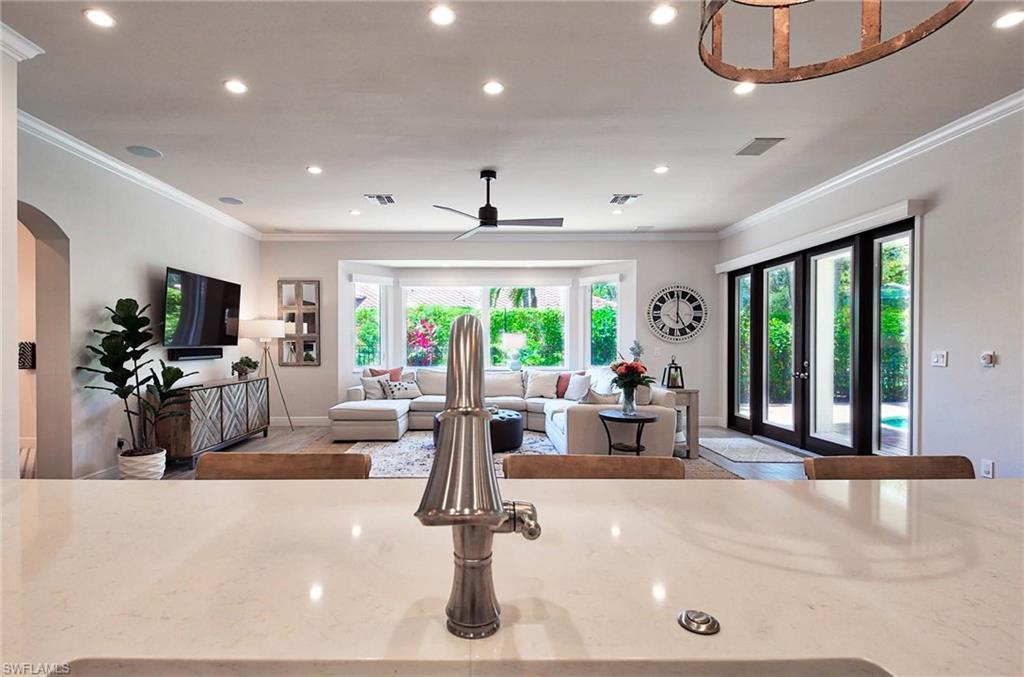 MONTEREY - Residential