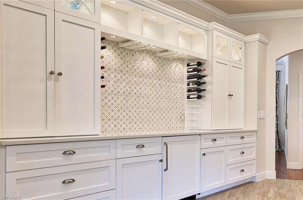 MONTEREY - Residential