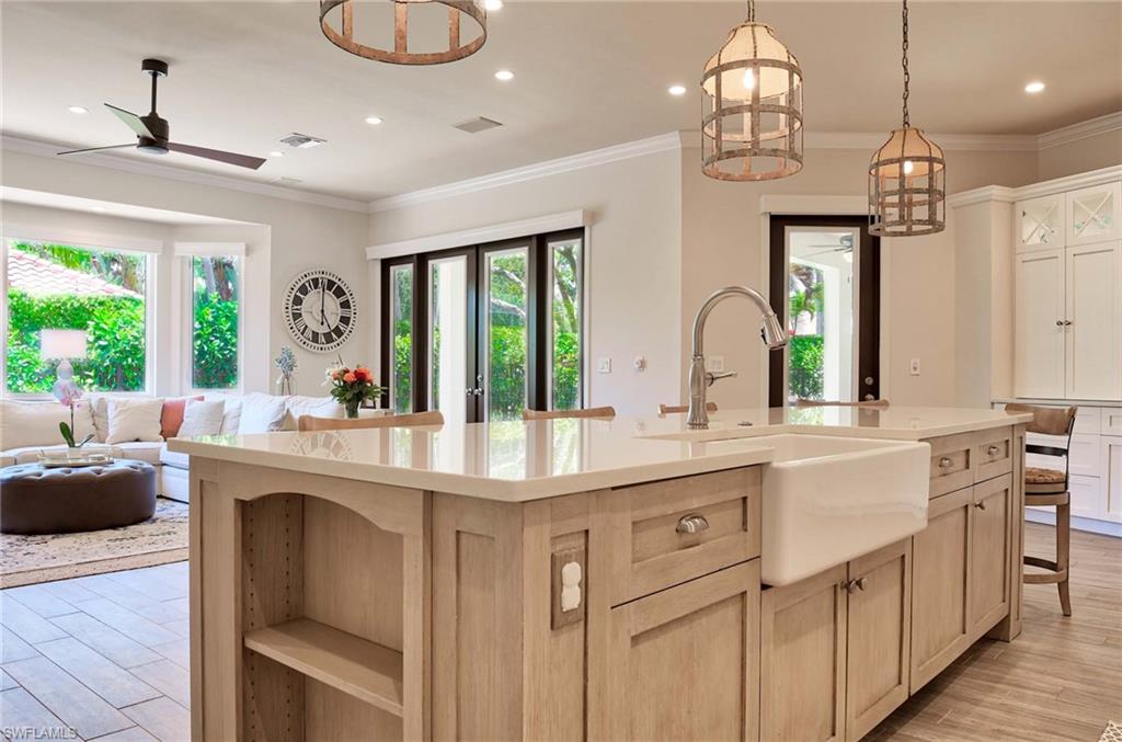 MONTEREY - Residential