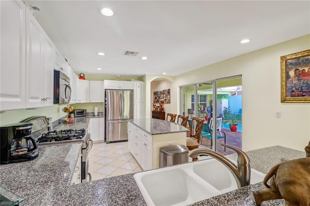 THE RESERVE AT ESTERO - Residential