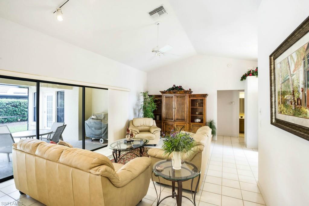 HUNTERS RIDGE - Residential