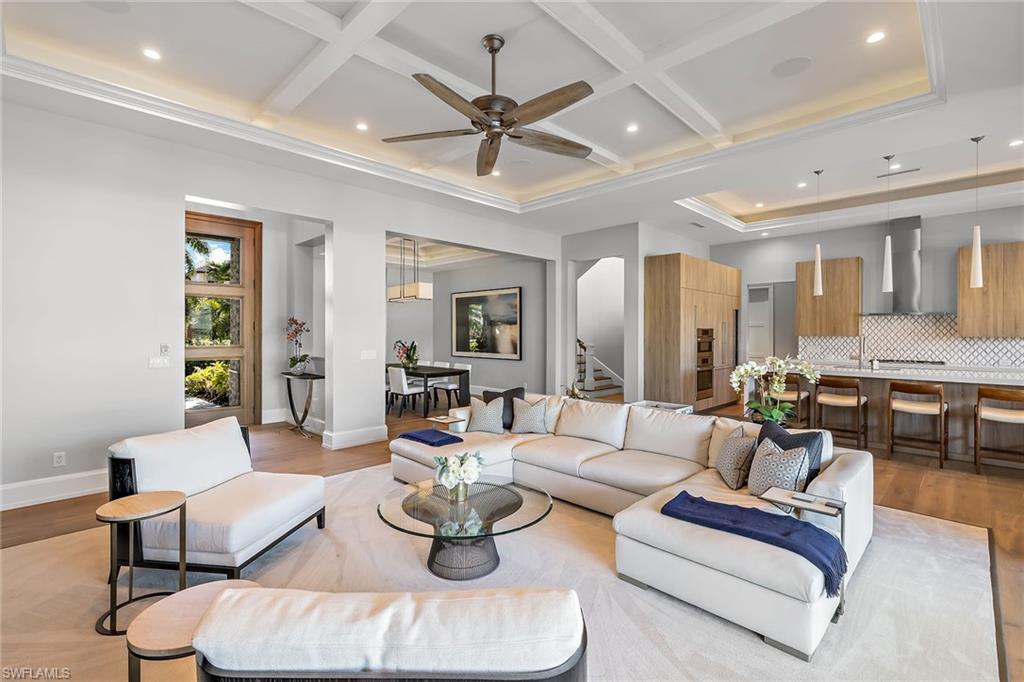 ROYAL HARBOR - Residential