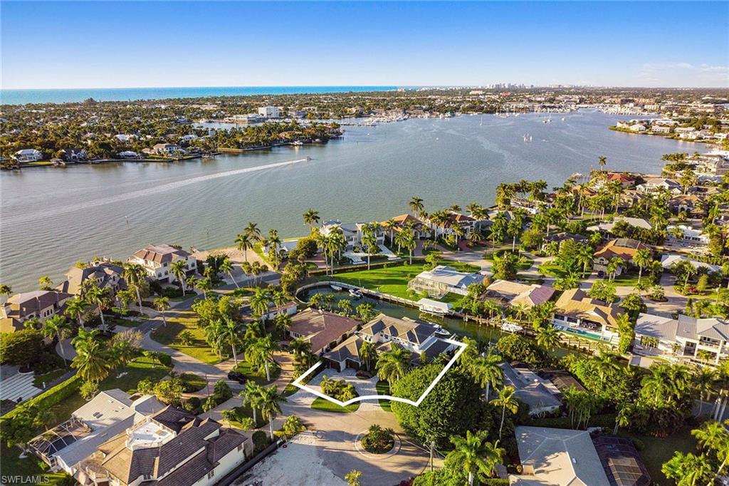 ROYAL HARBOR - Residential