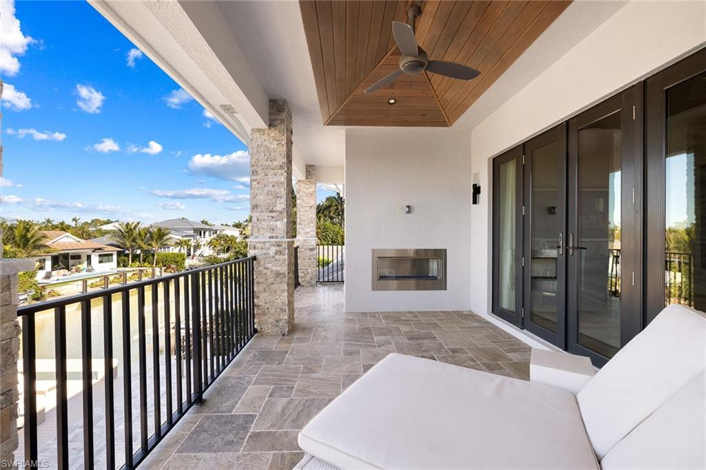 ROYAL HARBOR - Residential