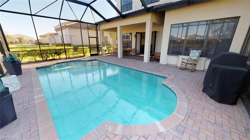 MAPLE RIDGE - Residential