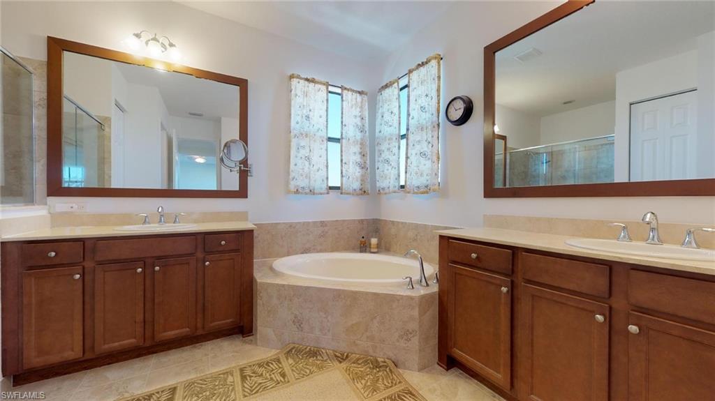 MAPLE RIDGE - Residential