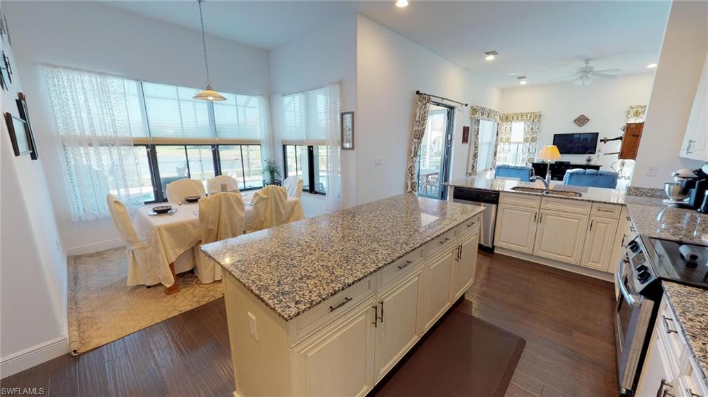 MAPLE RIDGE - Residential