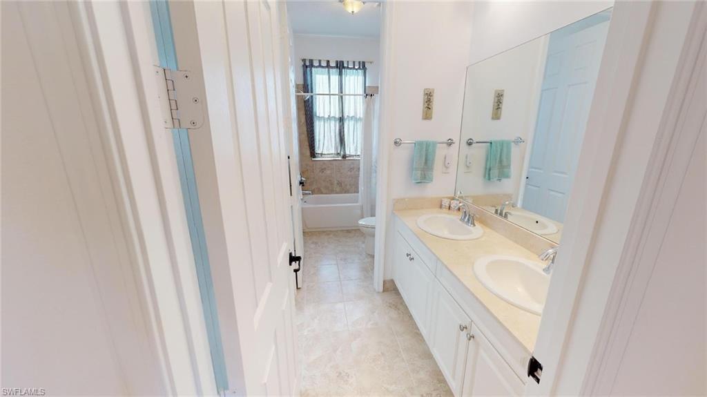 MAPLE RIDGE - Residential