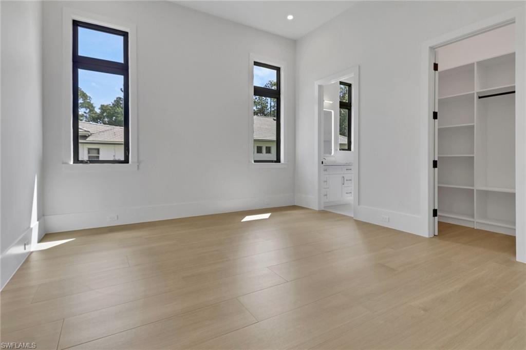 LOGAN WOODS - Residential