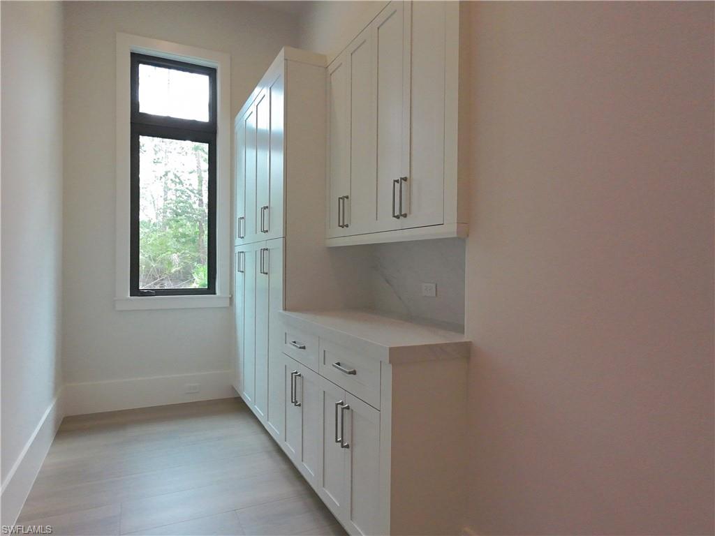 LOGAN WOODS - Residential