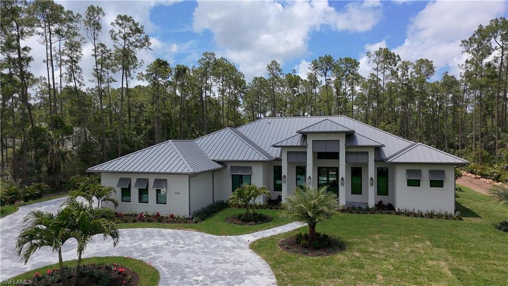 LOGAN WOODS - Residential