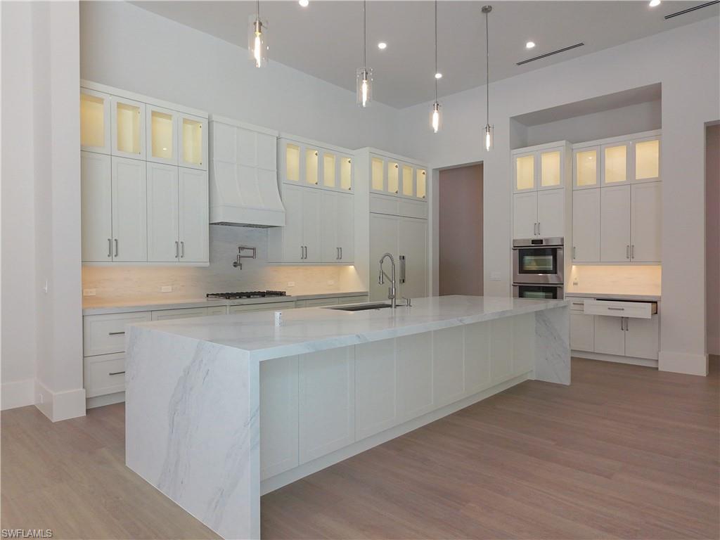 LOGAN WOODS - Residential