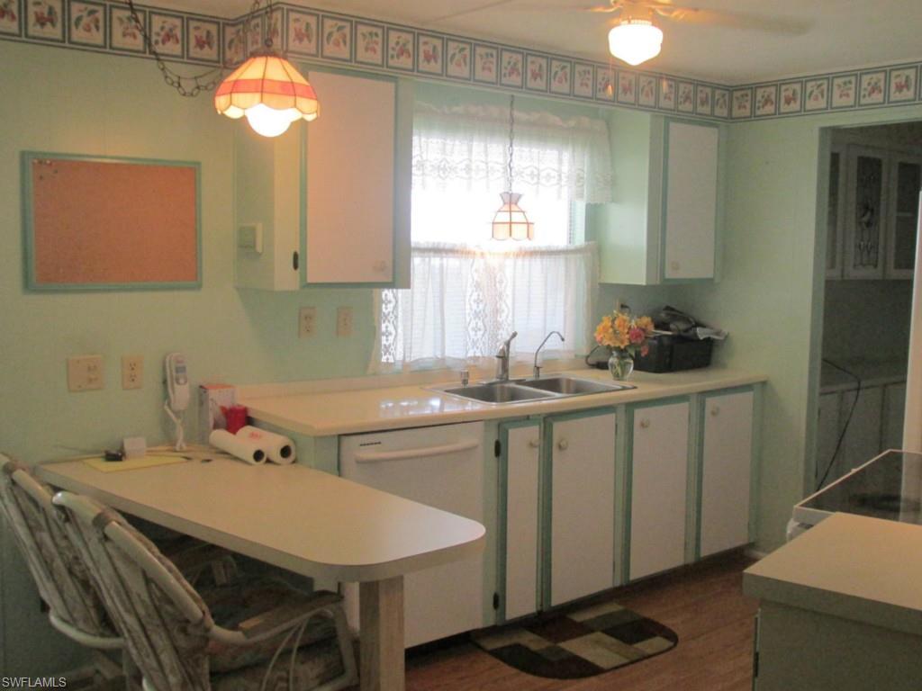 MCGREGOR MOBILE MANOR - Residential