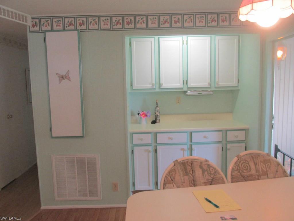 MCGREGOR MOBILE MANOR - Residential