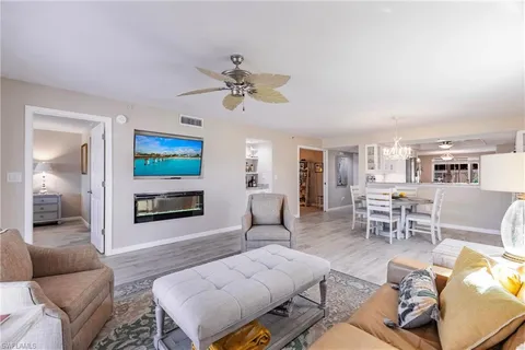 12540 Kelly Greens Blvd Unit 323, Fort Myers, FL 33908 - #: 224098132