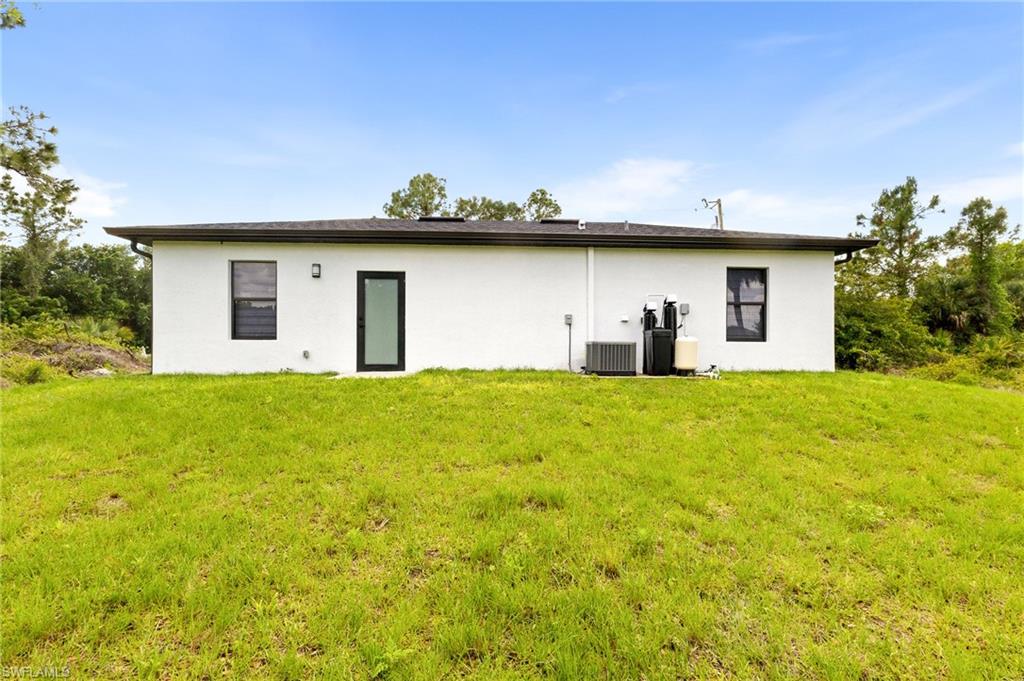 LEHIGH ACRES - Residential
