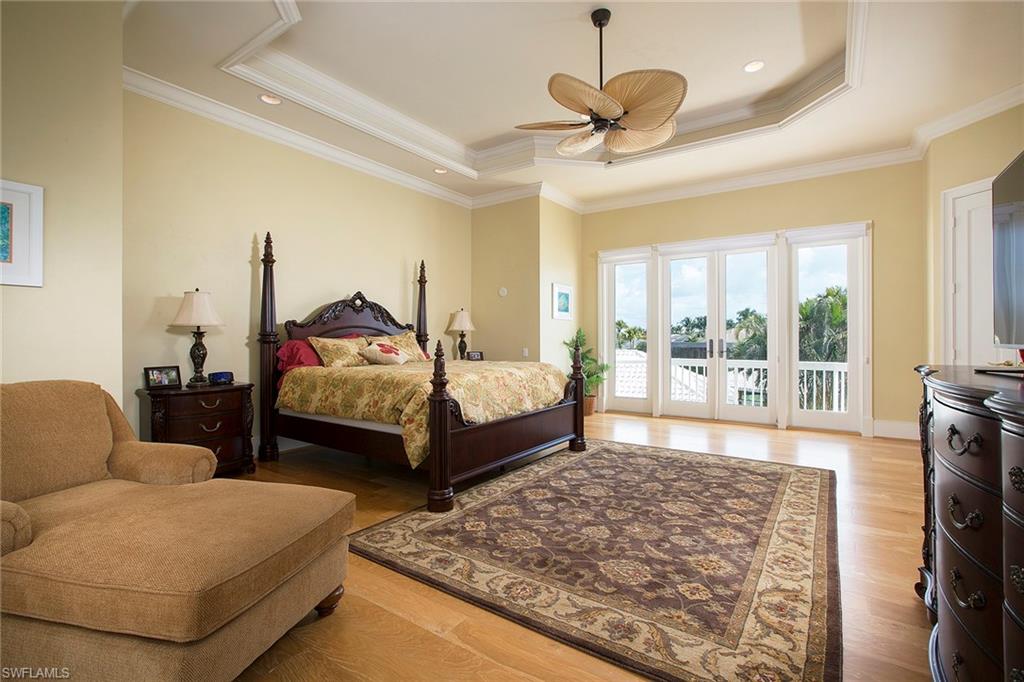 ESTATES - Residential