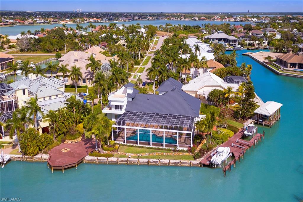 ESTATES - Residential