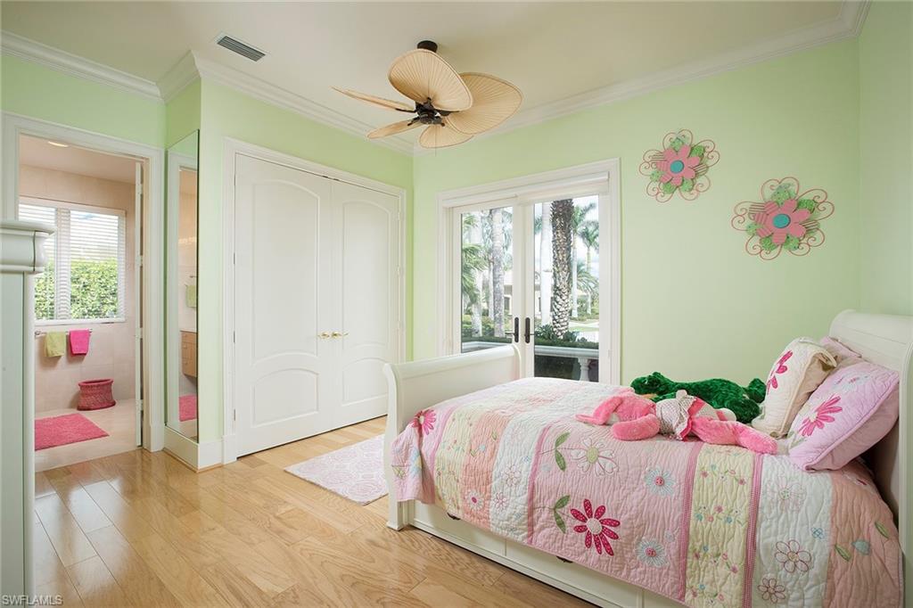 ESTATES - Residential