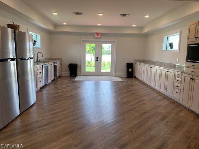 WING SOUTH AIRPARK - Land