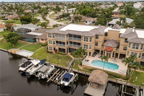 Condominium in CAPE CORAL FL 1613 Orchid BLVD.jpg