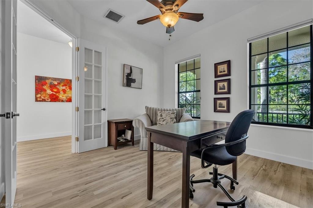 COUNTRY CLUB - Residential