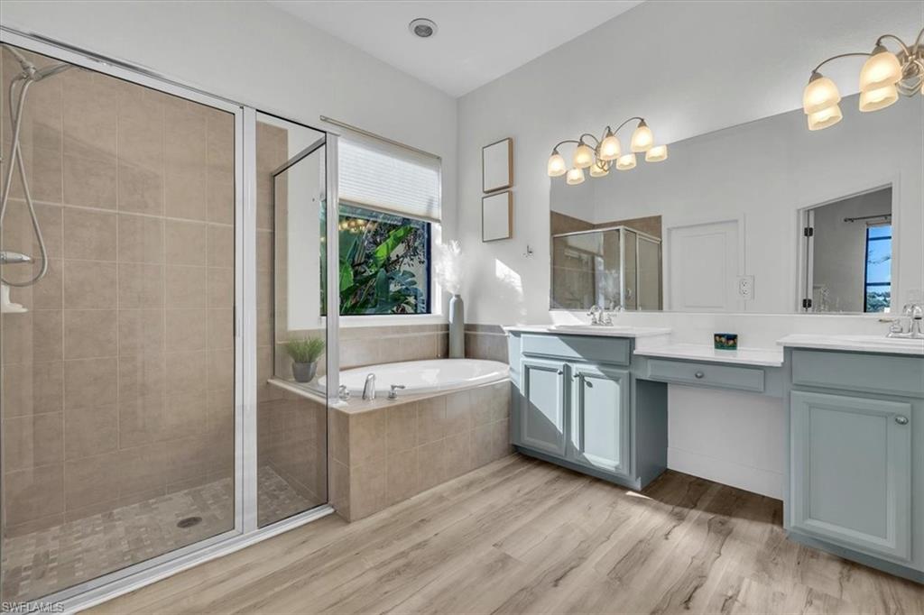 COUNTRY CLUB - Residential