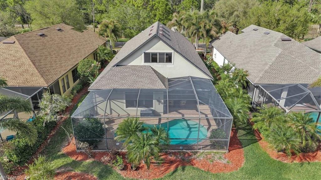 COUNTRY CLUB - Residential