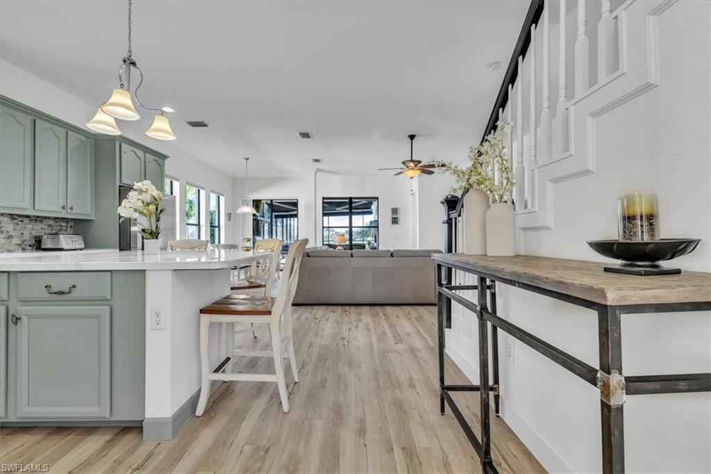 COUNTRY CLUB - Residential