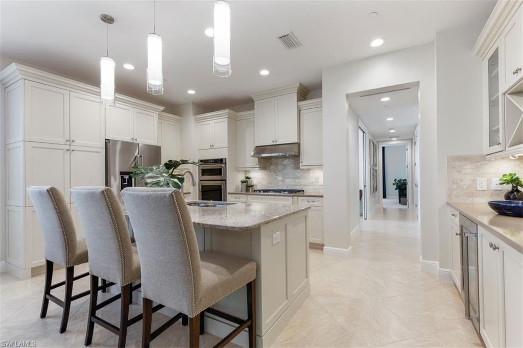 VIANSA - Residential Lease