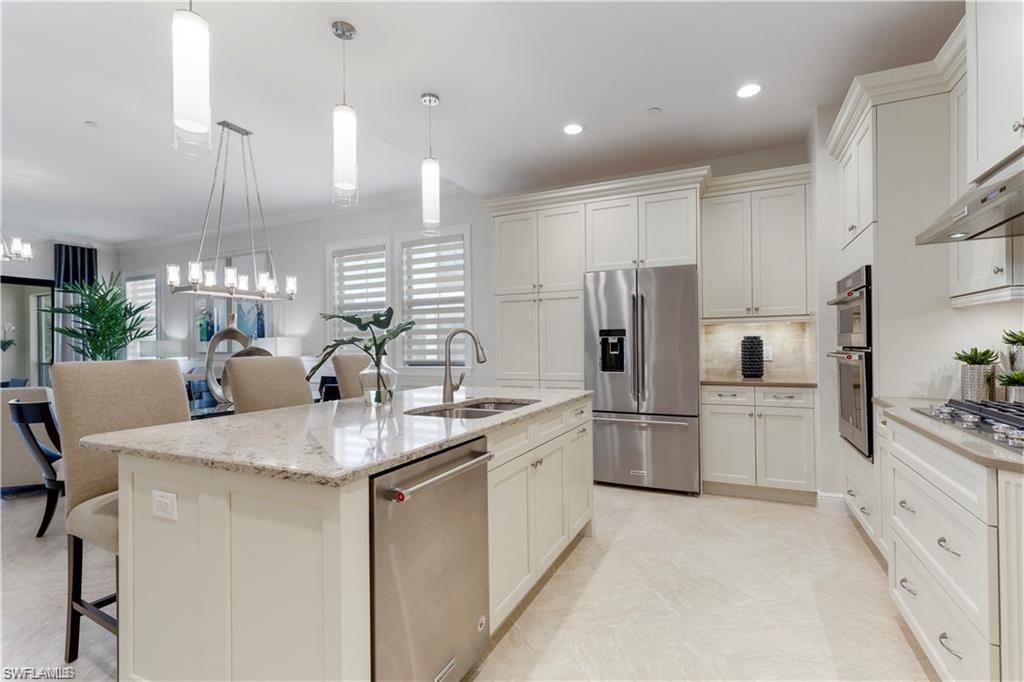 VIANSA - Residential Lease