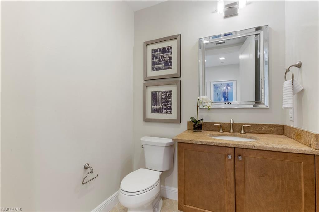 VIANSA - Residential Lease