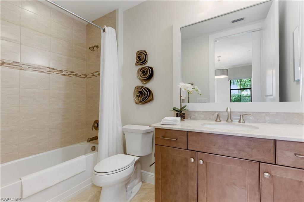 VIANSA - Residential Lease