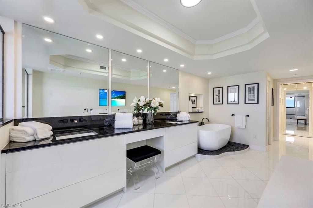 BILTMORE AT BAY COLONY - Residential