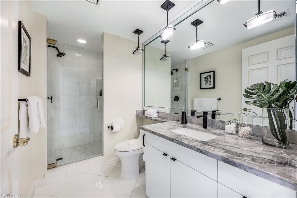 BILTMORE AT BAY COLONY - Residential