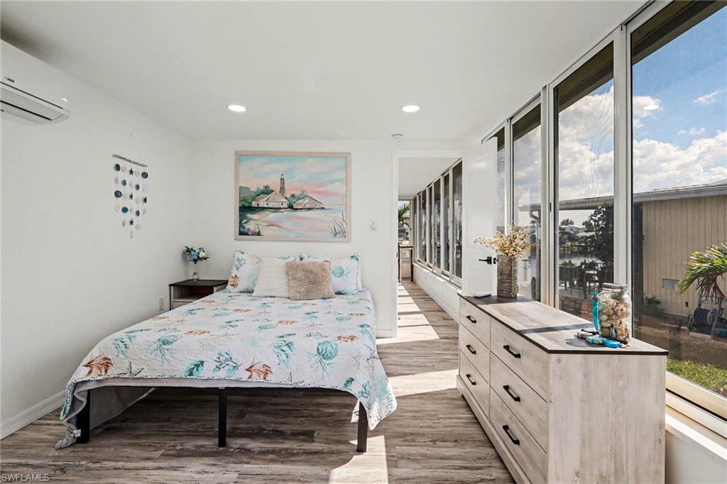 BAYSIDE ESTATES - Residential