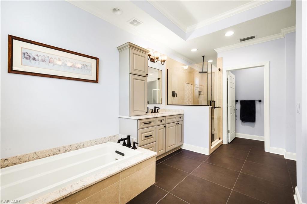 OAK HAMMOCK - Residential