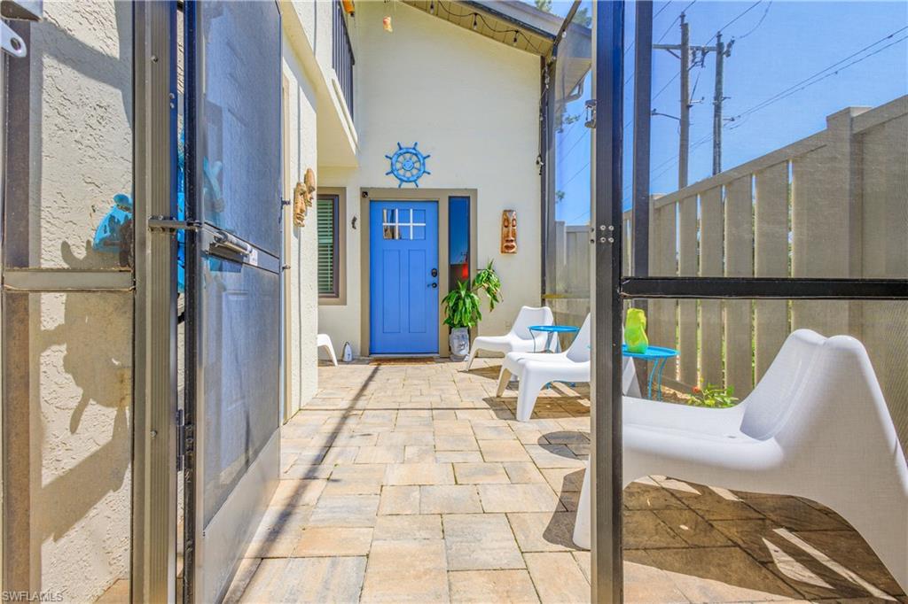 13286 Broadhurst LOOP