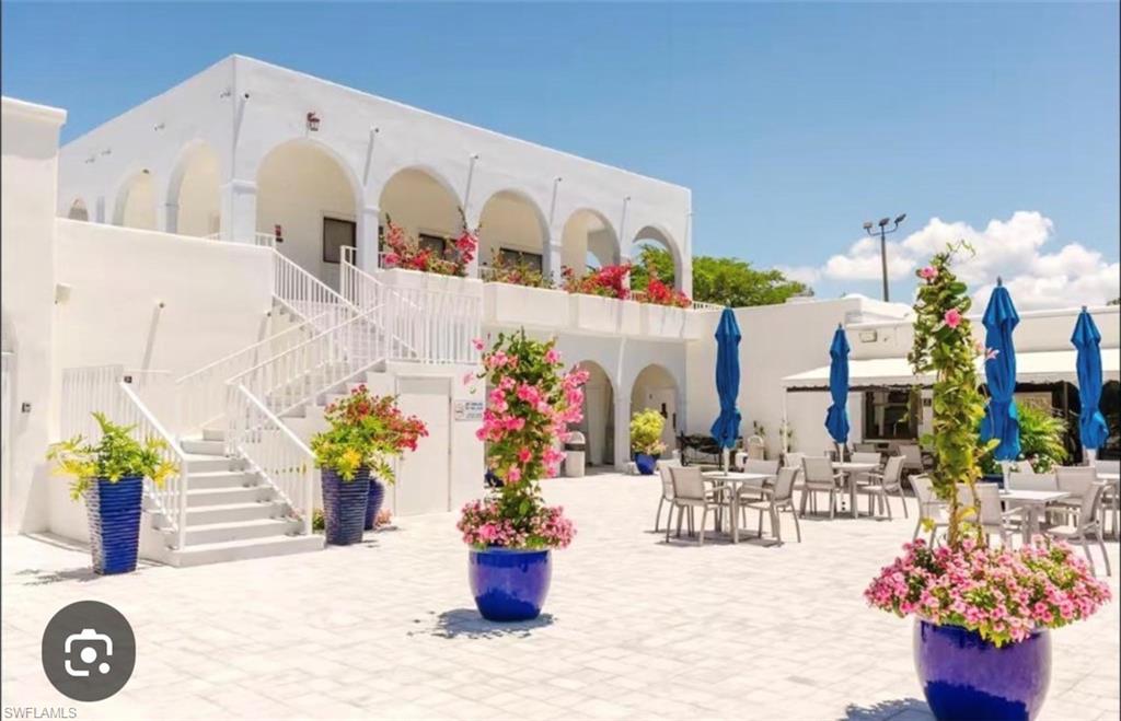 MARBELLA AT WORLD TENNIS CENTER - Residential