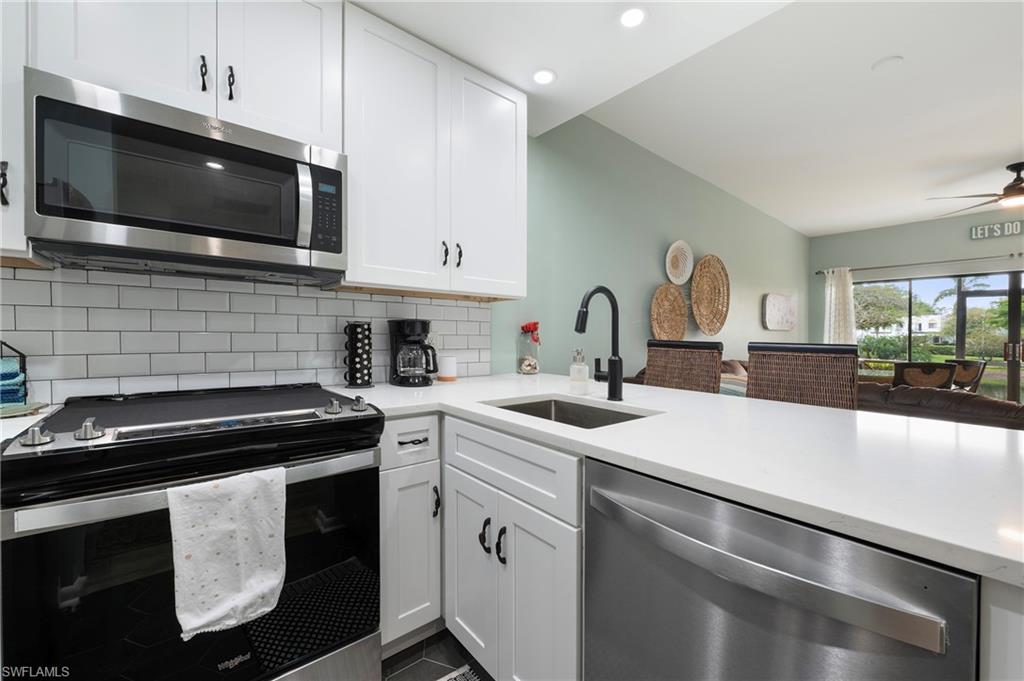 MARBELLA AT WORLD TENNIS CENTER - Residential