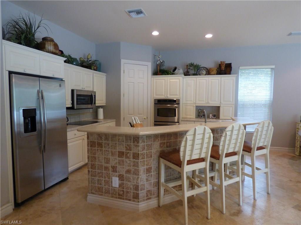 MAHOGANY ISLE - Residential