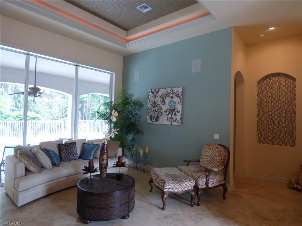 MAHOGANY ISLE - Residential