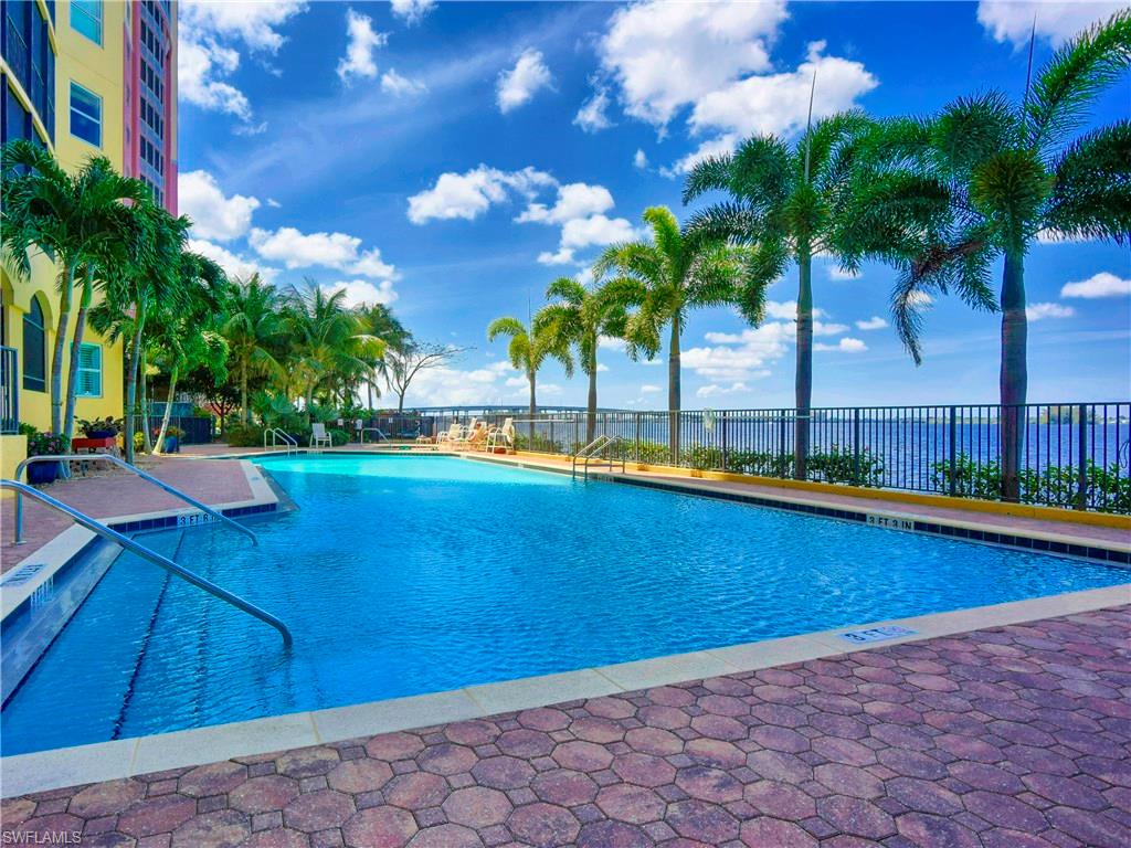 BEAU RIVAGE - Residential