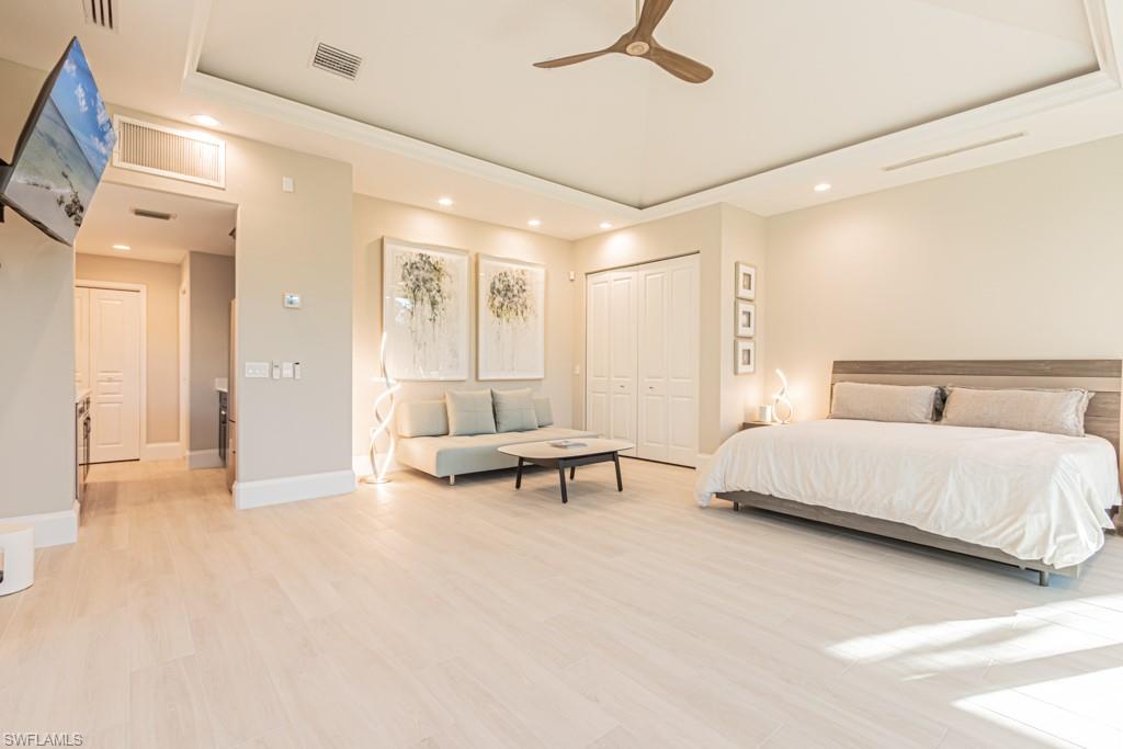 QUAIL WEST - Residential