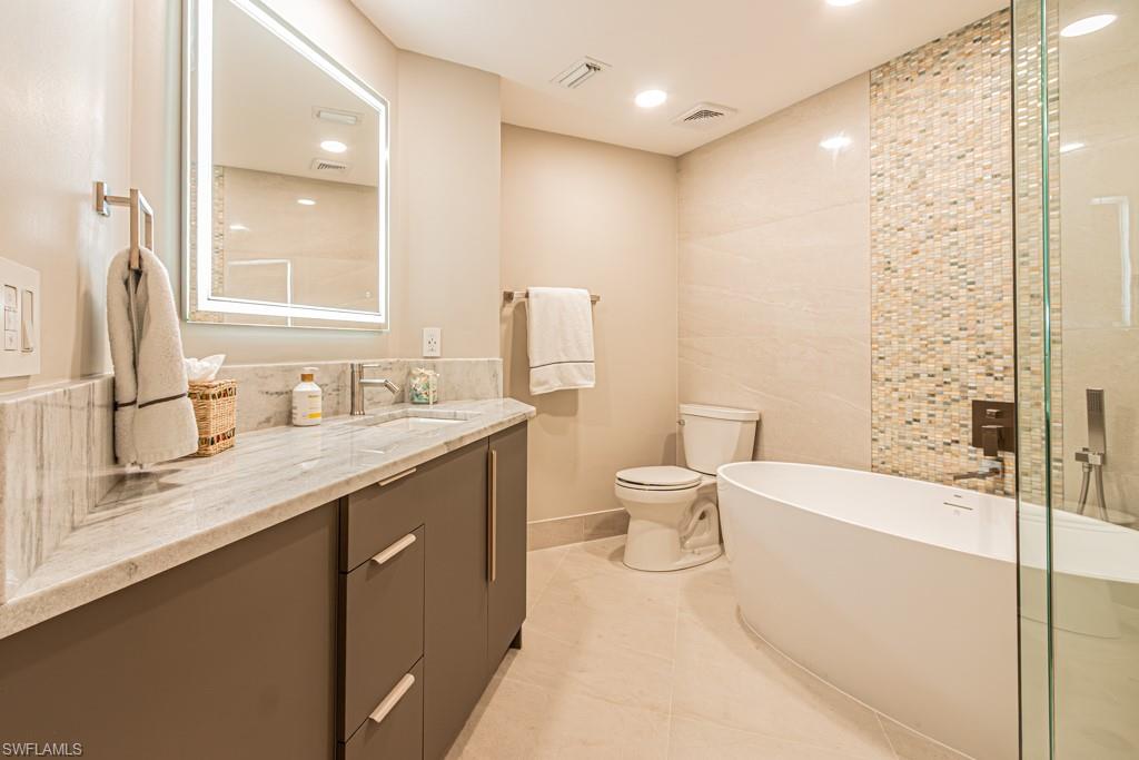 QUAIL WEST - Residential