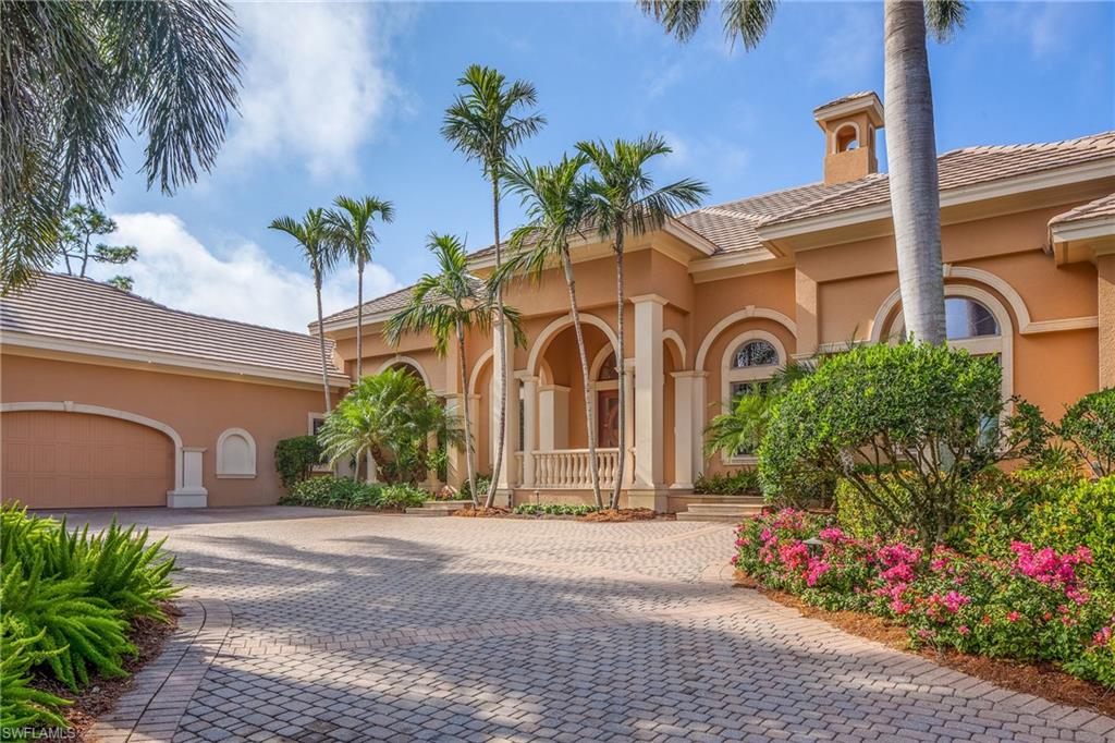 BAY WOODS - Residential