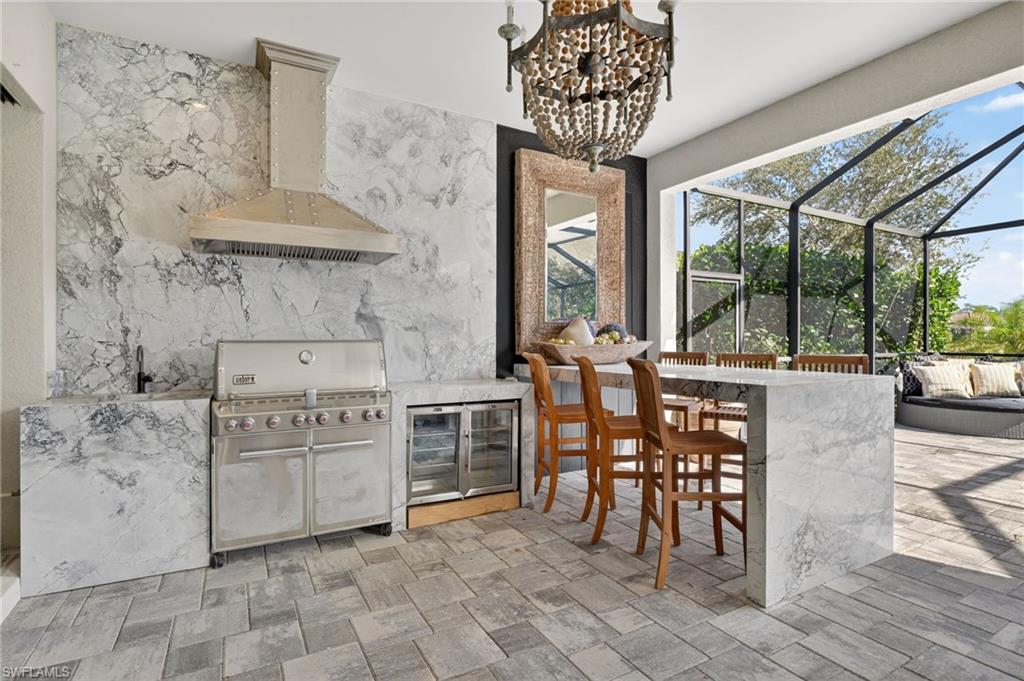 ESPLANADE - Residential