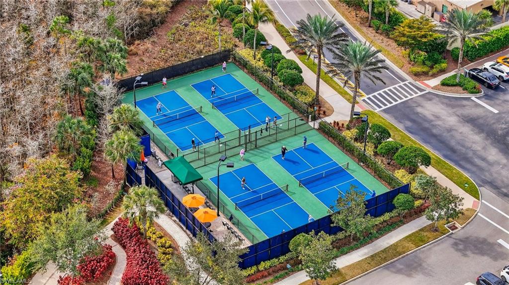 ESPLANADE - Residential